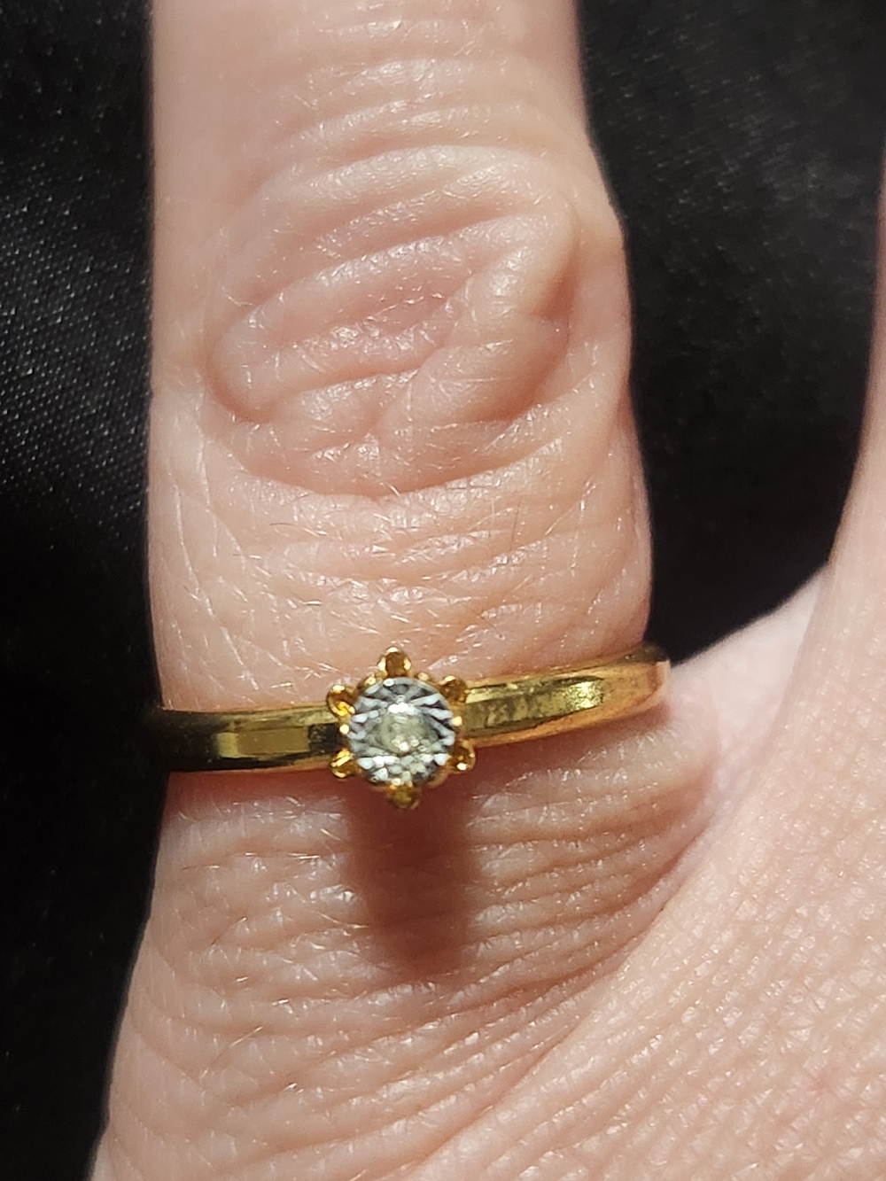Classic Gold Tone Solitaire Ring | Faux Diamond Crystal Sparkle | Size 5